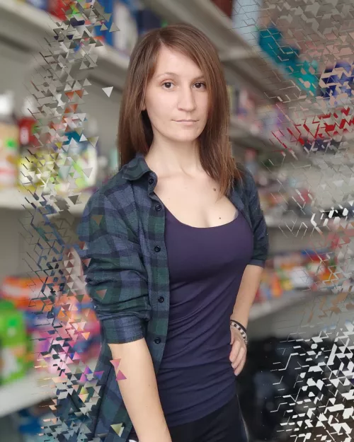 Only two things will we regret on our deathbed - that we loved little and traveled little.(с) And really, think about it!🤗