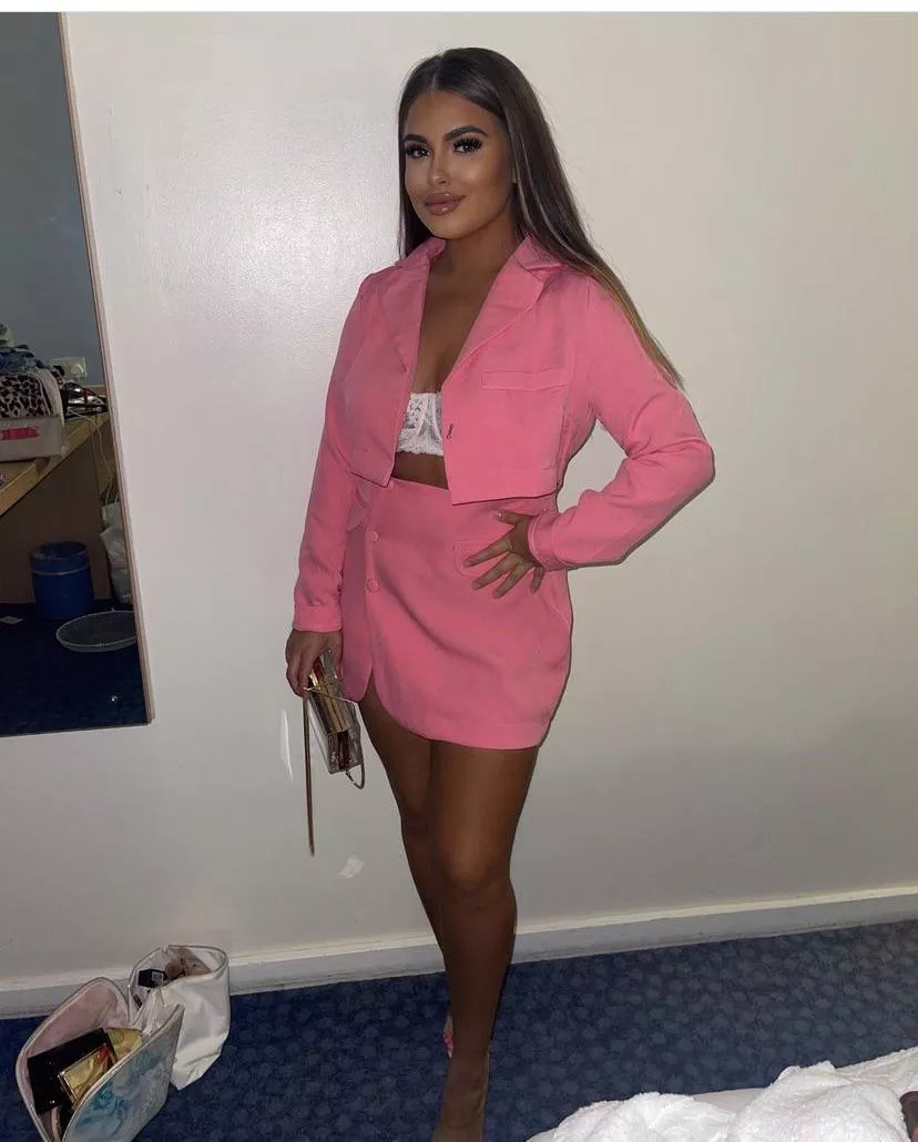 Pink girl