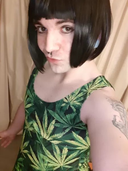 Playing dress up for the first time in a hot minute 🥰😇