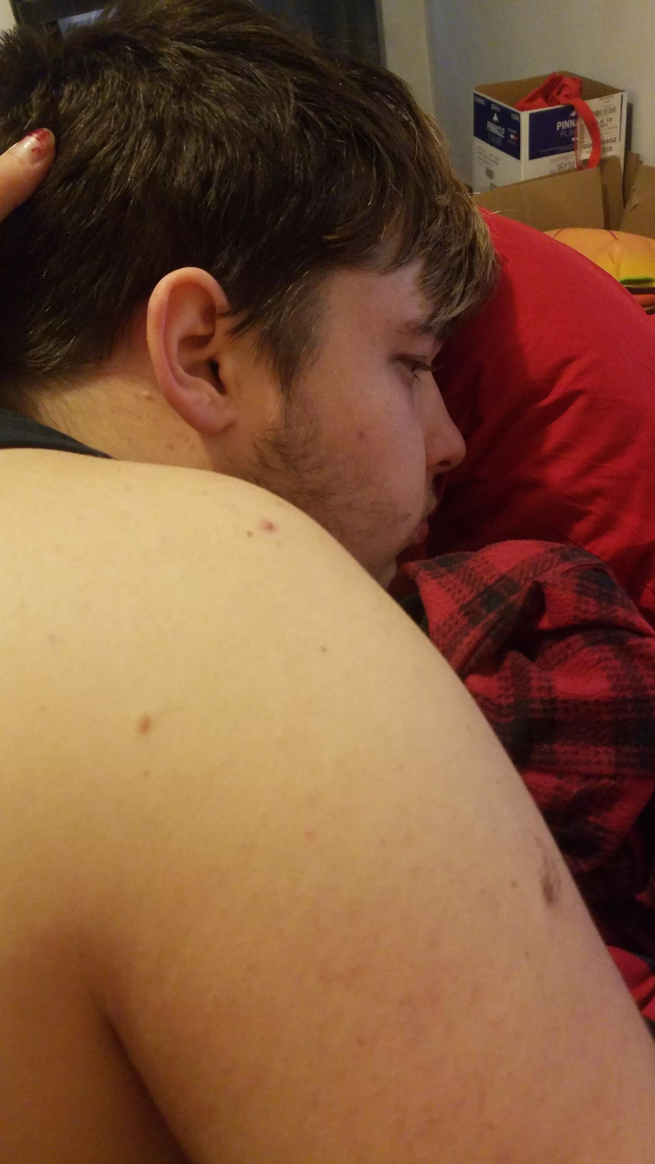 Please keep Daddy in your thoughts ππ His grandma is in the Hospital and may not make it ππ I love him so much and just want to be there for hims..... Please keep Daddy in your thoughts ππ His grandma is in the Hospital and may not make it ππ I love him so much and just want to be there for hims.....