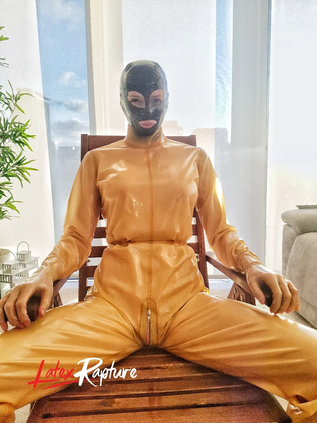Please kneel