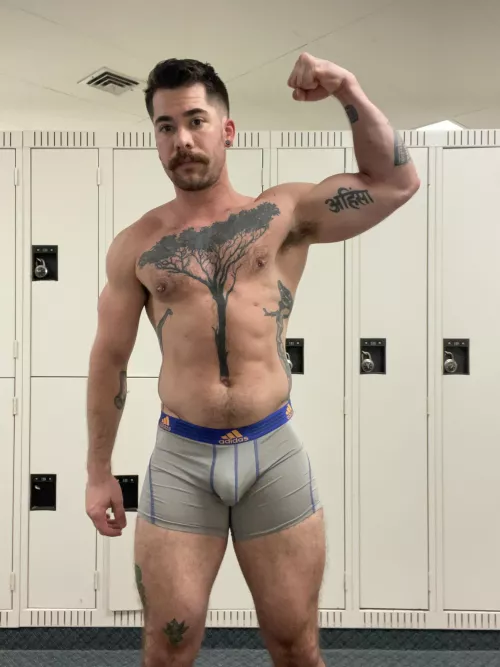 Post shower pit. Do we like clean as well? Lol