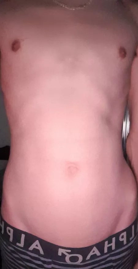 Posting face and body scary af lmao 🙃