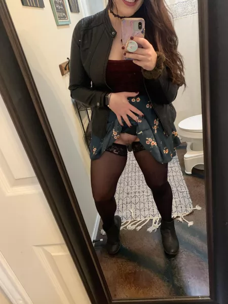 princess with a side of brat. Or is it brat with a side of princess ?🐈‍⬛😏