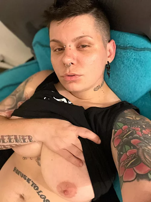 puppy dawg nip slip 🥺