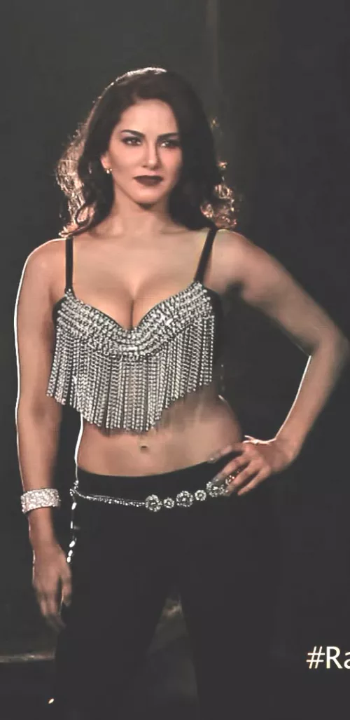 RAGINI MMS 2 (Sunny Leone)