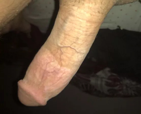 Rate my thick damn dick and I’ll reward you…