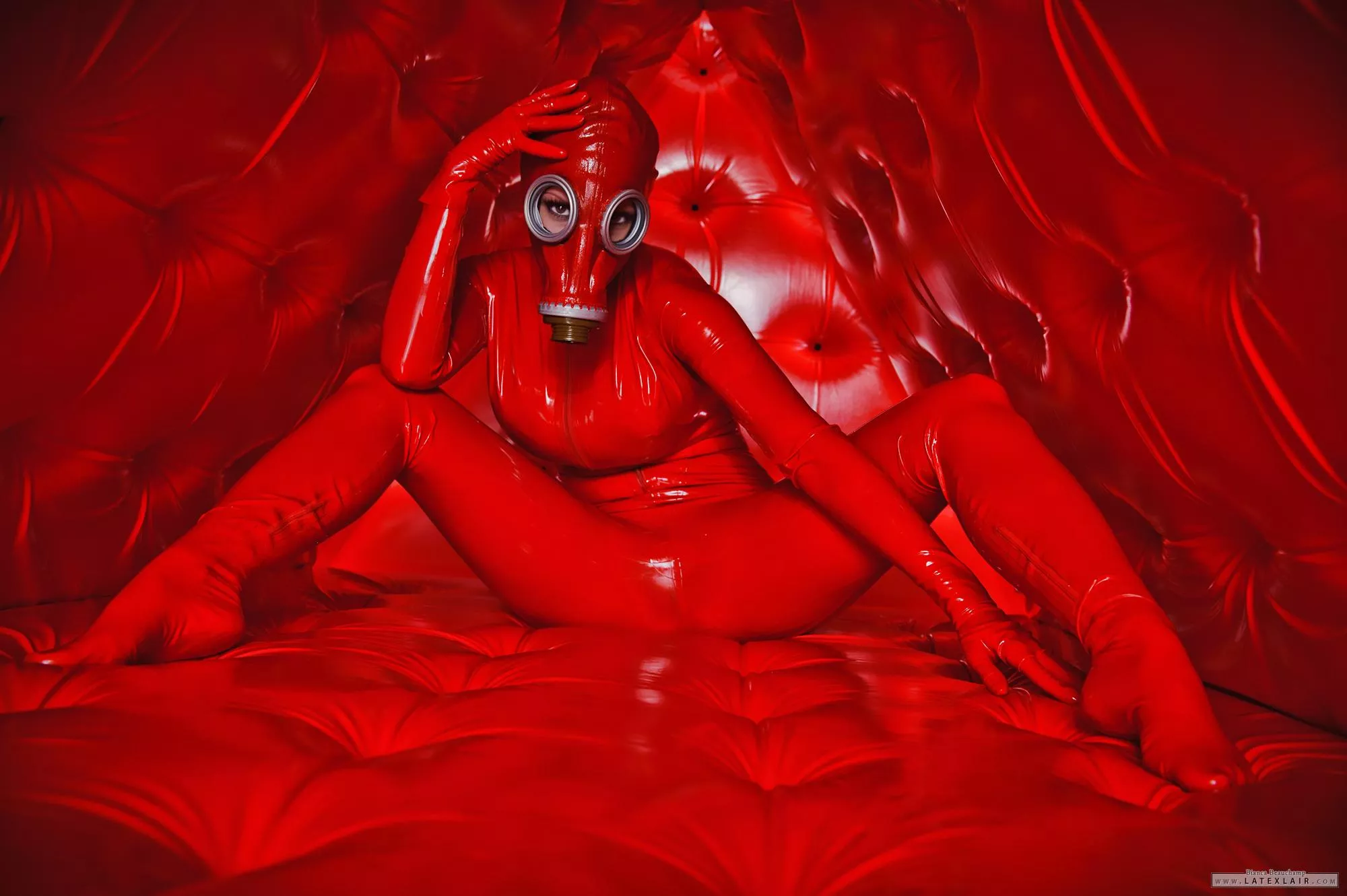 Red- Bianca