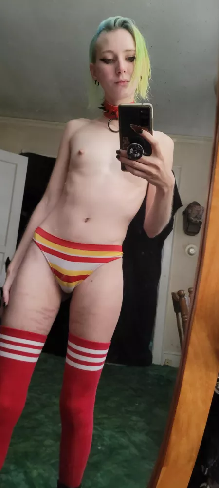 Red is my favorite color, what's yours? [26f]