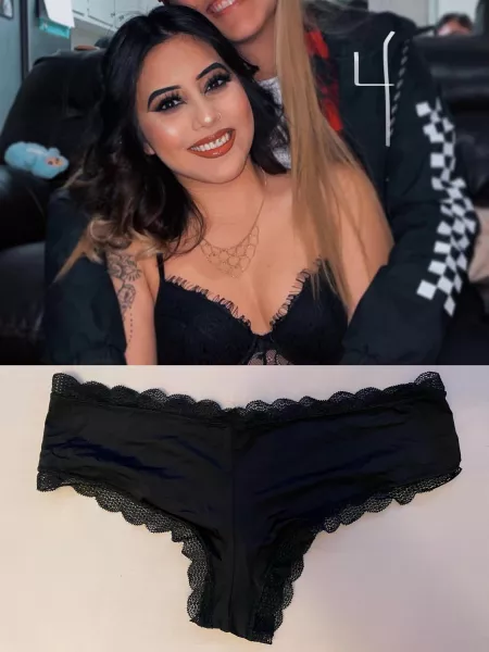 Remember her?!?! She just posted a photoshoot semi nude in bra and panties! Should I post? 😋😜🤩