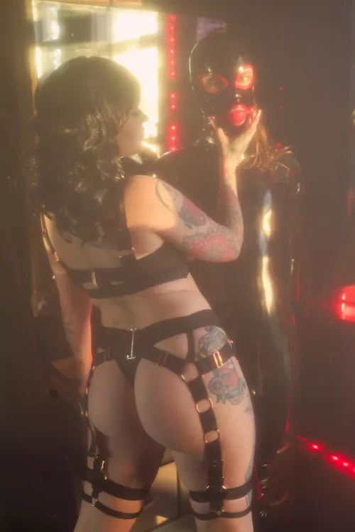 Rubberdoll under @ms_nacke's control