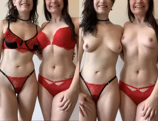 Say hi if you'd have a threesome with us 😍