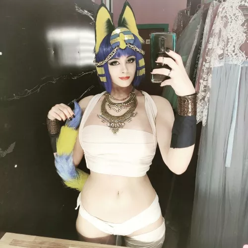 [self] Ankha cosplay backstage! Love it?