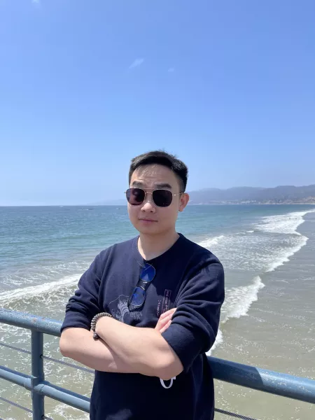 [selfie] how’re you guys doin?