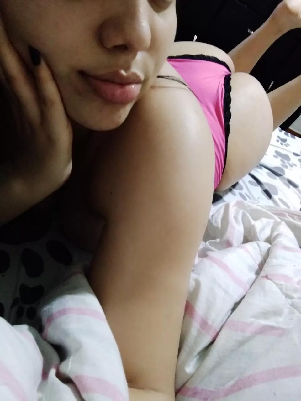 [Selling] (20) years old [F] 😽 latina girl looking for my naughty daddy ♦️ ( personal pics and vids 📸, private cam and sex tapes ⏯️, Lesbian content 😛 drop box 🎁i can verified ☑️ Kik: prettyasszhandra Snapchat: Keri_mendo I no bit