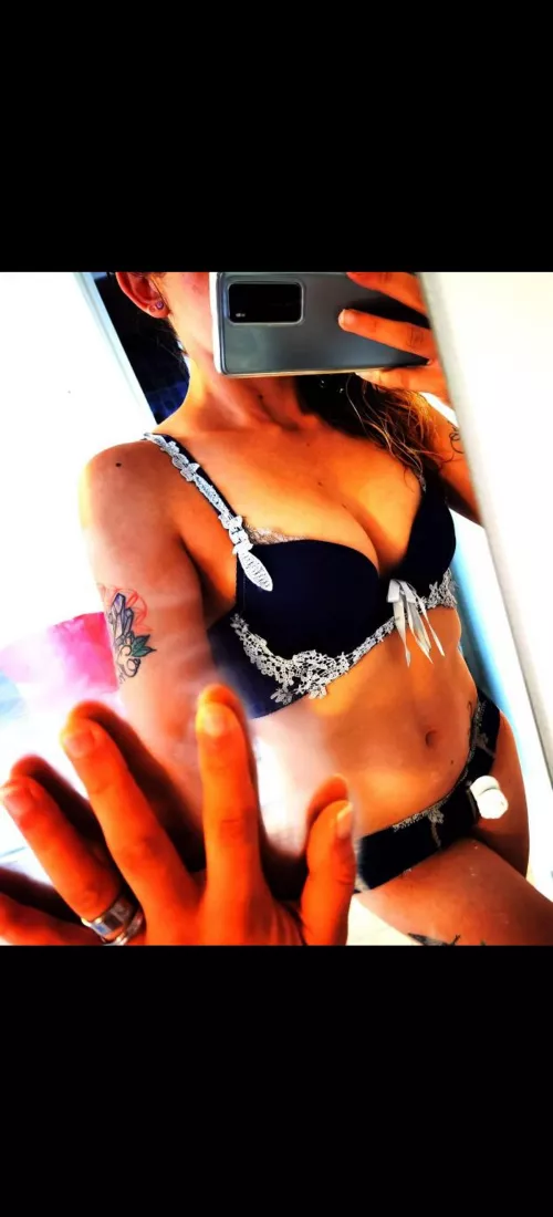 🤑[Selling]🤑 ¦¦ 👙NUDES👙 ¦¦ SOLO VIDEOS ¦¦ SQUIRTING ¦¦ 🎥CUSTOM VIDEOS🎥 ¦¦ AND SO MUCH MORE ¦¦ Always available and all fetishism welcome. 💋 KIK : crystal.jaydee or OF in bio or links below 👇👇