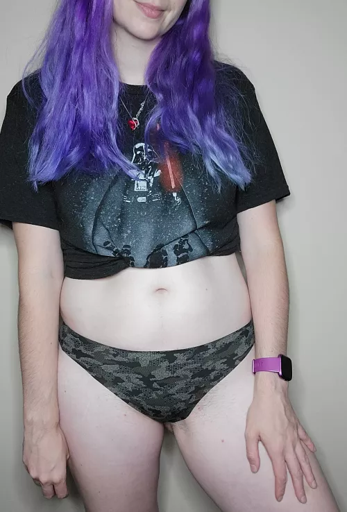 [Selling][Canada] Hello! I'm new here and I have a whole bunch of panties for sale. Just let me know what you're into!