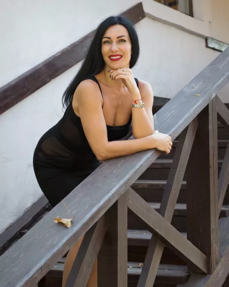 Sexy Natali in black dress [F46]