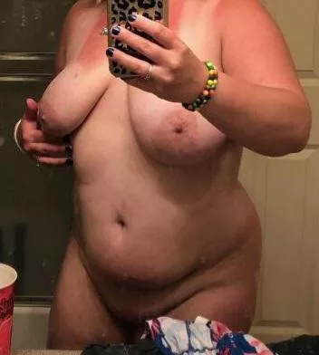 Shh, my boyfriend is in the next room, come put your cock in my pussy 🍑 🍆 you can cum inside me too, he won't know 😉 Shh, my boyfriend is in the next room, come put your cock in my pussy 🍑 🍆 you can cum inside me too, he won't know 😉