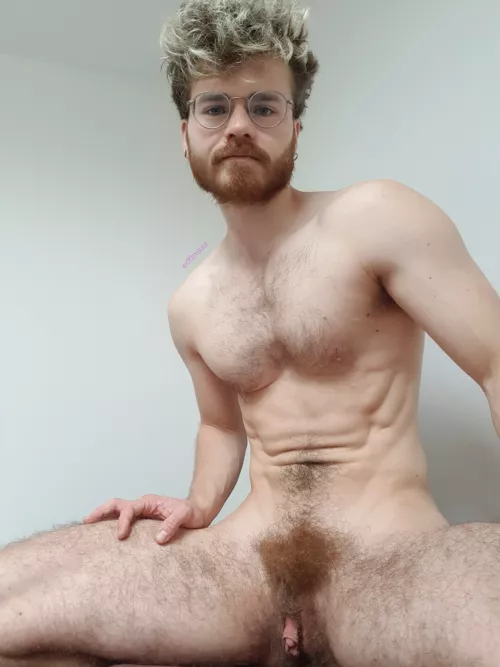 Should I shave my pubes?🤔