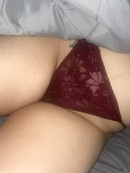 Sleeping cameltoe!! Sleeping cameltoe!!