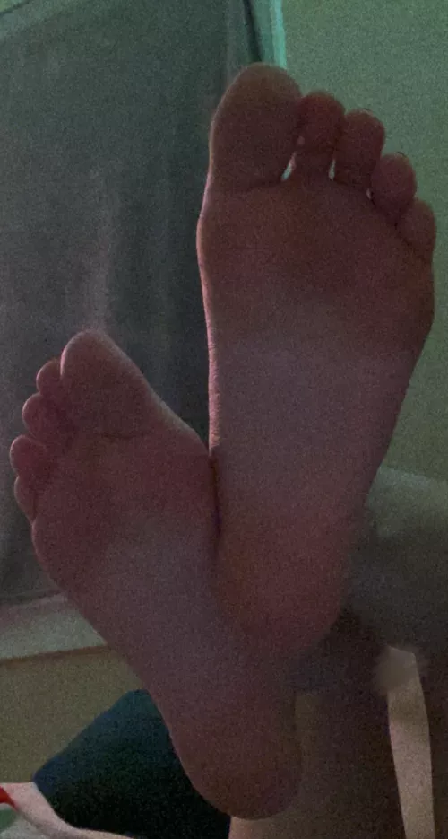 soft soles n’ cute toes
