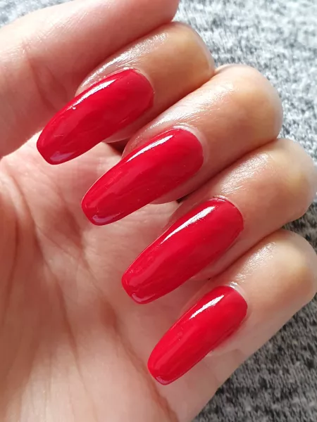 Some days I miss the bright polish 🤔