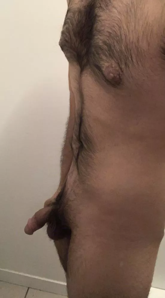 Some people’s “softies” on this page are HUGE 🤣 please accept my humbly small grower softie 🍆