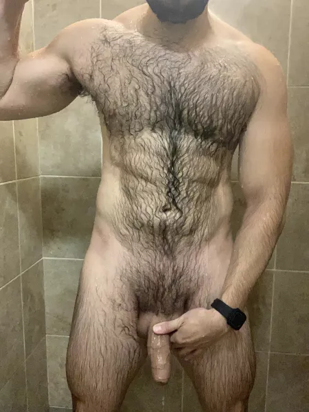 Sometimes I gotta hold it down so you can get a good look!