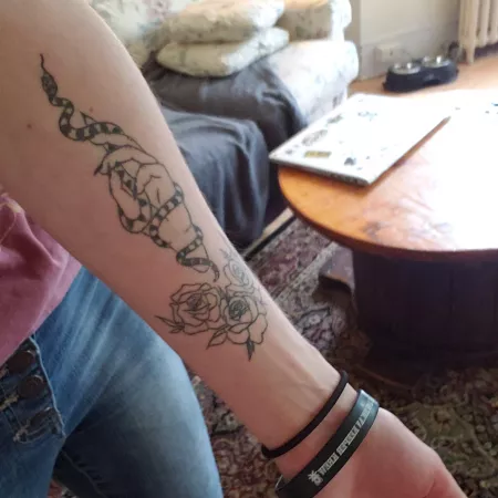 Soon turning this whole arm into snakes! Soon turning this whole arm into snakes!