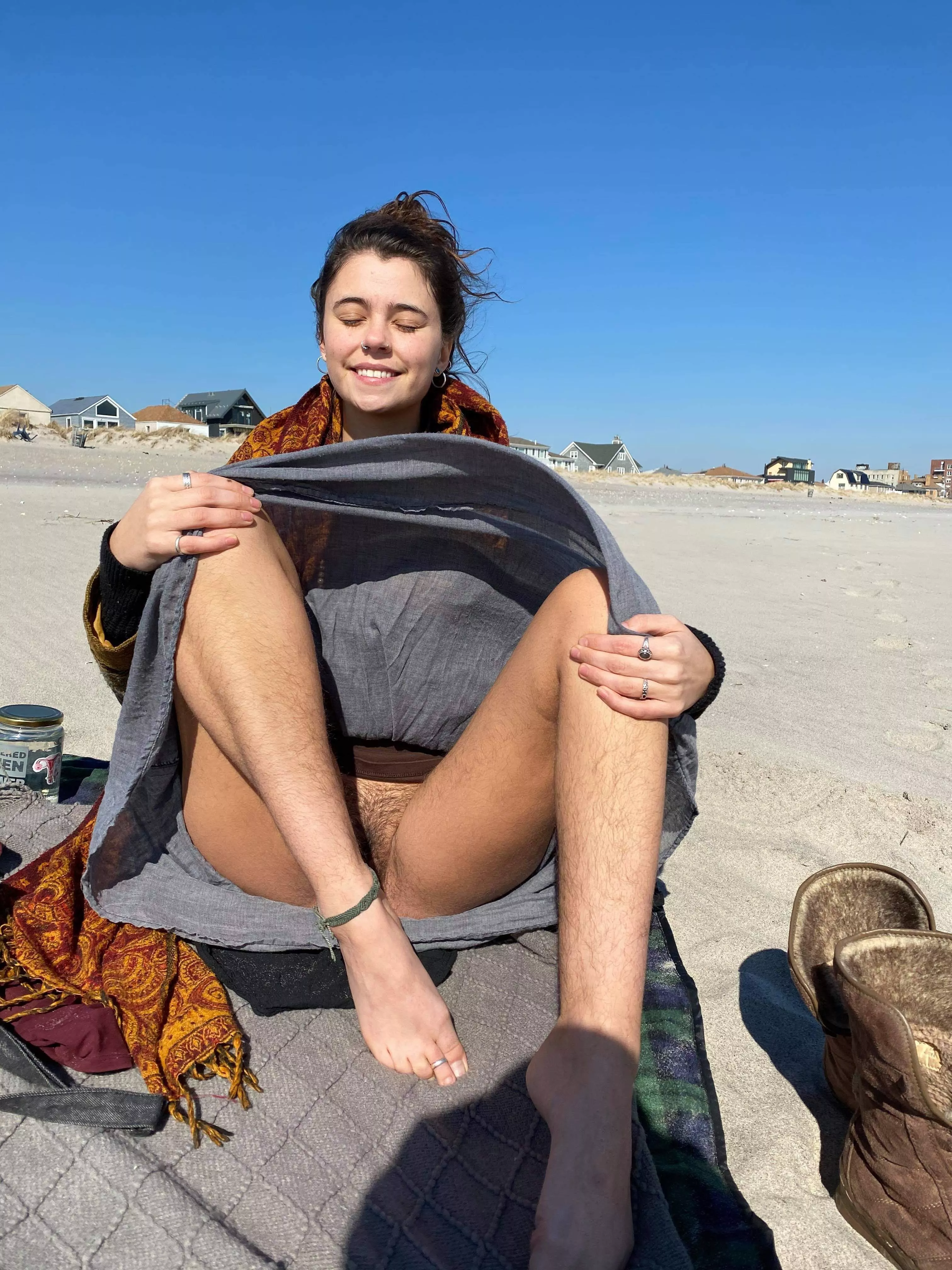 Still freezing here in nyc, but nonetheless, girl gotta get some sun on both her faces🥰 Head face & yoni face. So needed. 🌞 Still freezing here in nyc, but nonetheless, girl gotta get some sun on both her faces🥰 Head face & yoni face. So needed. 🌞
