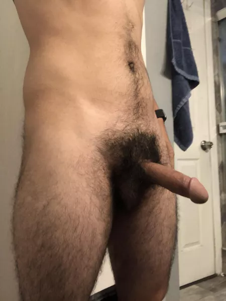 Stop staring and HMU 😏