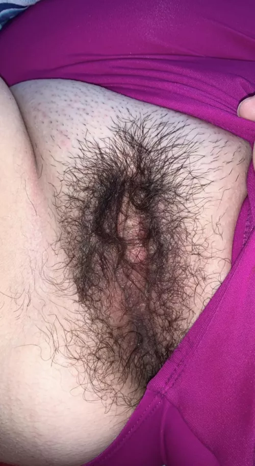 Sub to my onlyfans to get a free custom picture and so much more😘