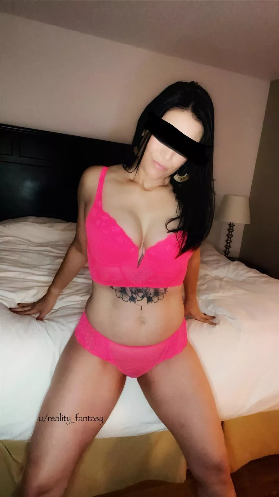 Take the day off and join me in the hotel for some Friday Fun 👄