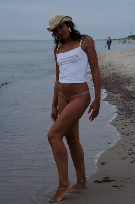 Tan panties 🤩🌞🍫🌊