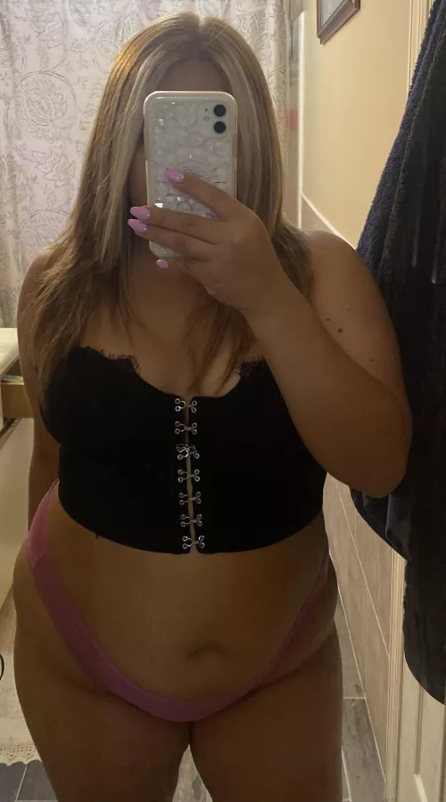 Tell me I’m sexy when I am full 🥺