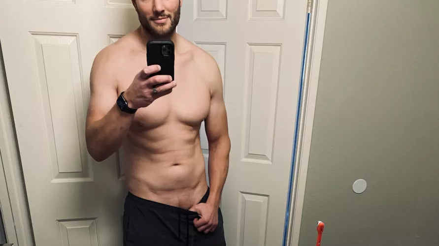 Testing the waters here…