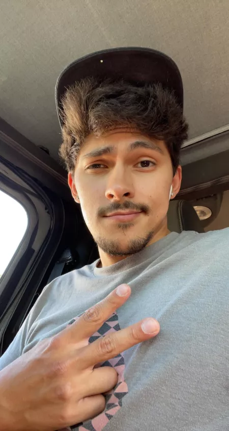 That After gym, Pre Stream Vibe ✌🏽