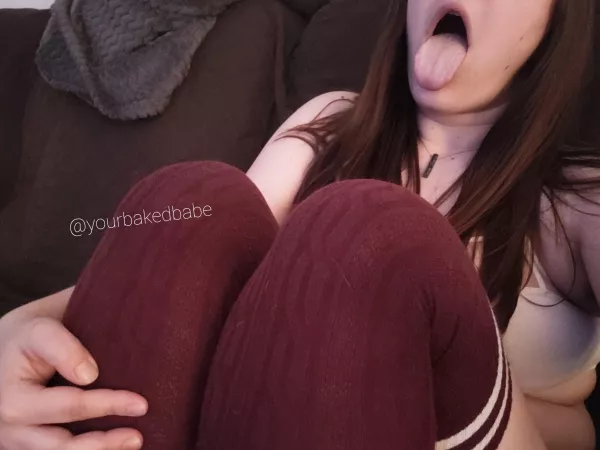 The only way to shut me up is to put a dick in my mouth🤷♀️🤤 The only way to shut me up is to put a dick in my mouth🤷♀️🤤
