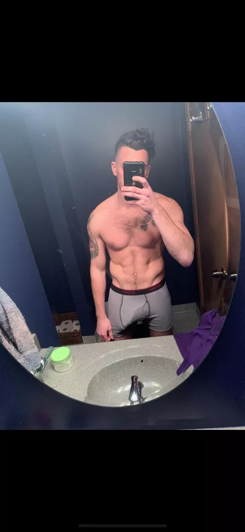 These boxers are ready to come off