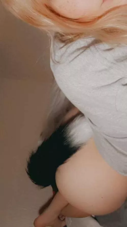 Thinking of getting a new tail, which color do you think would suit me?