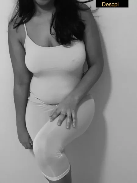 This is how i shop at my local costco. No bra and a see through yoga pants ensure everyone is helpful to me :-) F36