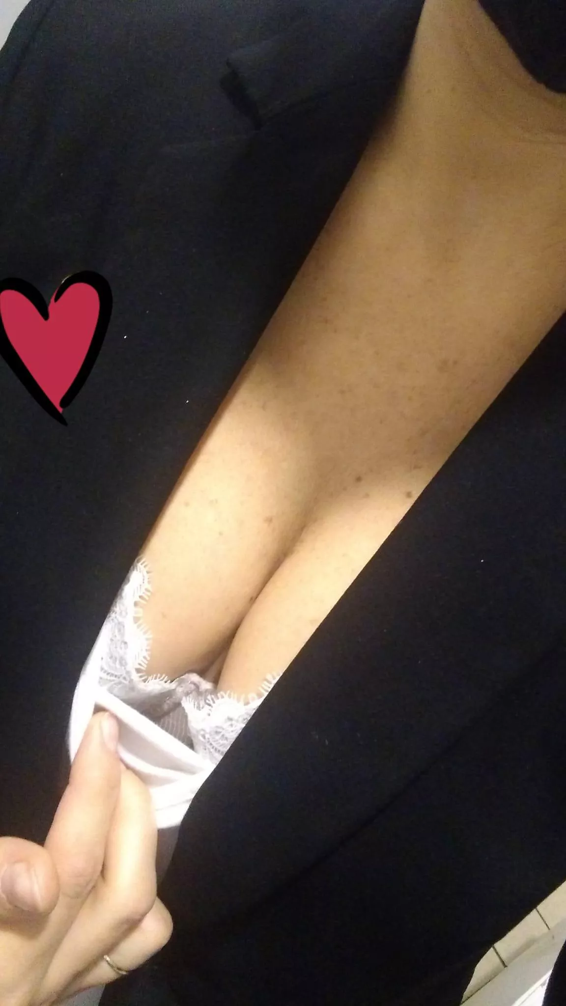 This is what I'm hiding at work ❤ Wife&Mom (f) 43