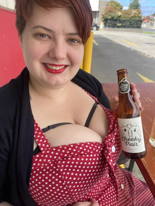 Thought y’all would like my first drink out in ages 😂