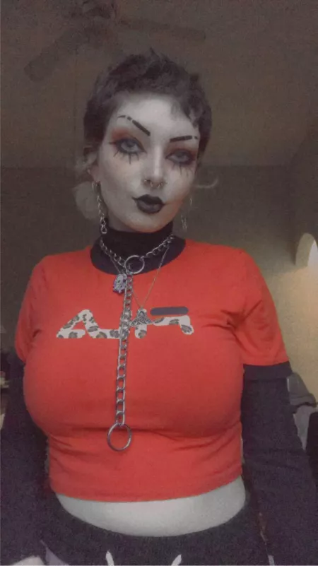 to that one guy that said i wasn’t goth and didn’t have big tiddies LMAO