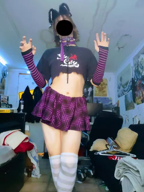 to the fine folks who sort by new, how are you? *rawr*