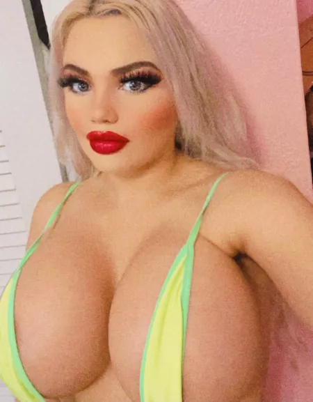 Twitter mistressmarina_