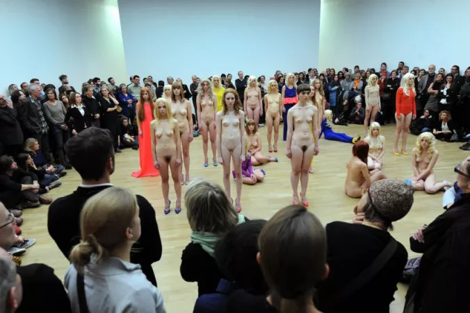 Vanessa Beecroft - VB68 (more in comments)
