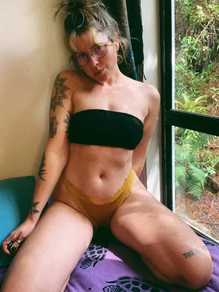 Waiting for you to cum join me 🥰💞