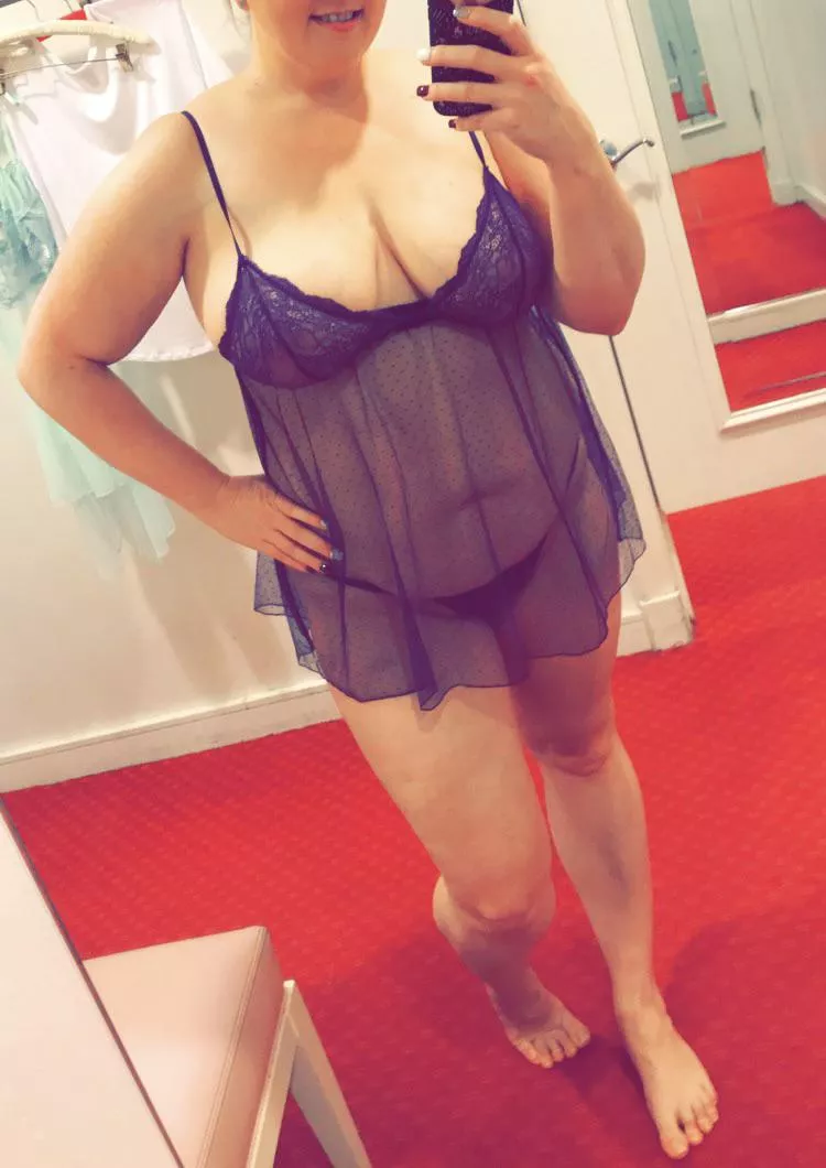 Wanna chat and trade and exchange stories of our wives! Also love hearing how’d you use my wife! Kik nickhavak Wanna chat and trade and exchange stories of our wives! Also love hearing how’d you use my wife! Kik nickhavak